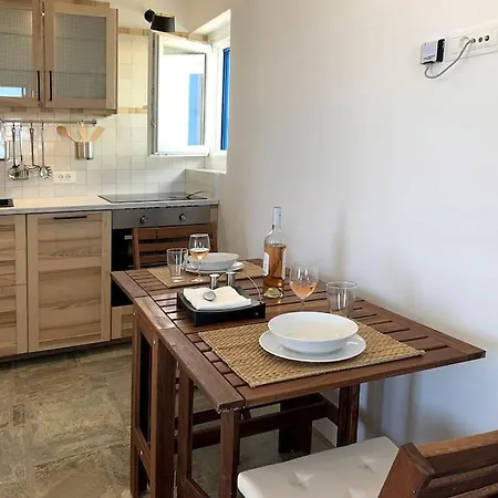 Magic Mandrakia, The House Of Beauty Hotel Mandrakia